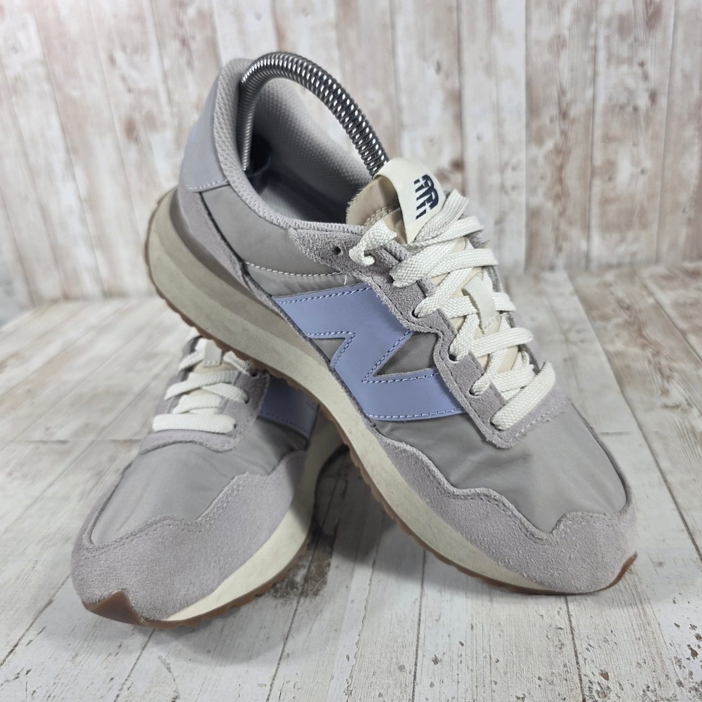 New Balance Women's Gray Sneakers with Light Blue 'N' - Picture 8 of 8